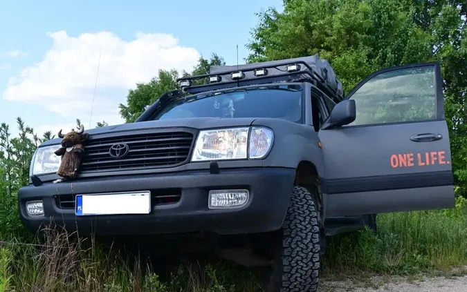 świętokrzyskie Toyota Land Cruiser cena 89900 przebieg: 376000, rok produkcji 2001 z Częstochowa